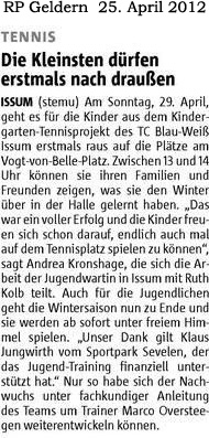 120425 Die Kleinsten dürfen erstmals nach draußen